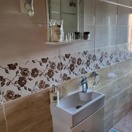 With Free Parking And Large Balcony Apartamento *