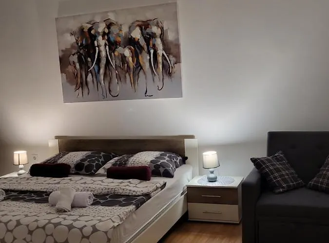 With Free Parking And Large Balcony Rijeka